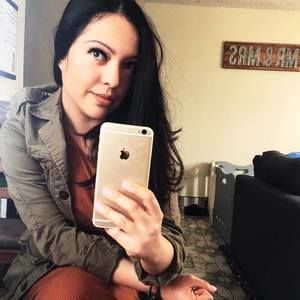 Meet your Posher, Yasmin